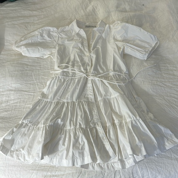 Abercrombie & Fitch Dresses & Skirts - Abercrombie White Tie Shirt Dress